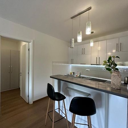 Square Apartment Banja Luka Ngoại thất bức ảnh