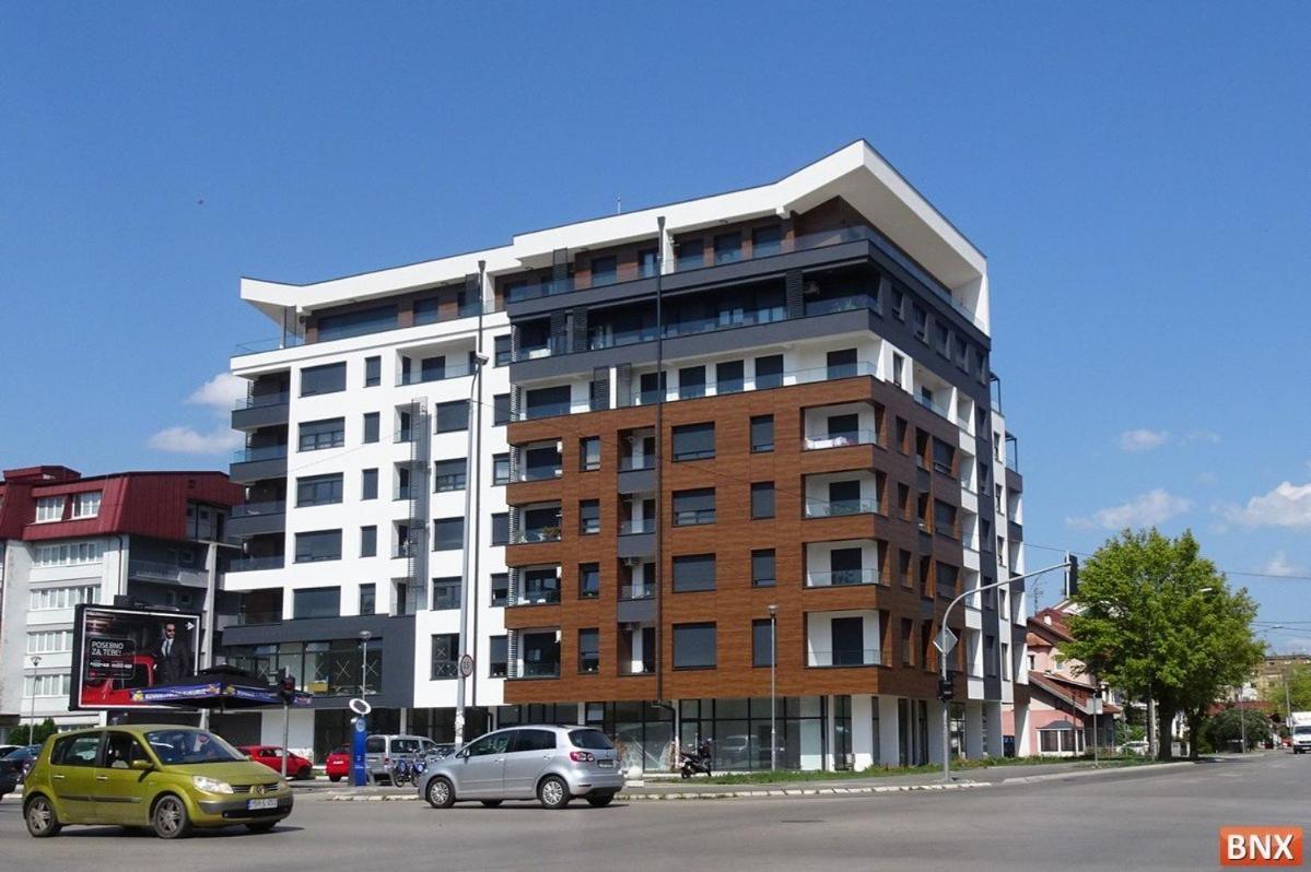 Square Apartment Banja Luka Ngoại thất bức ảnh
