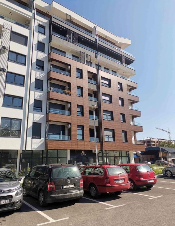 Square Apartment Banja Luka Ngoại thất bức ảnh